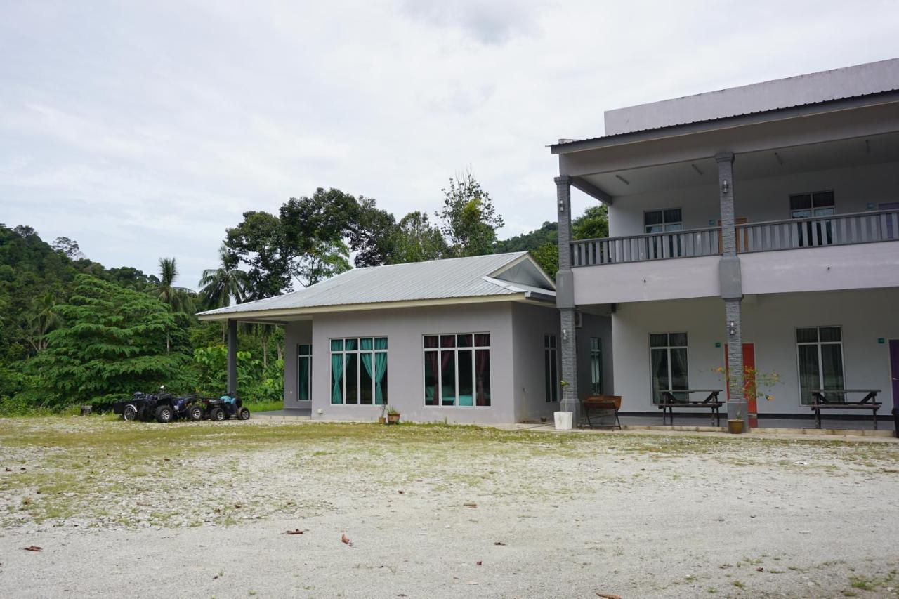 OYO 43965 Jasa Resort Sungai Lembing Exterior foto