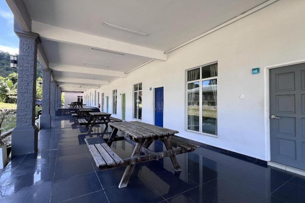 OYO 43965 Jasa Resort Sungai Lembing Exterior foto