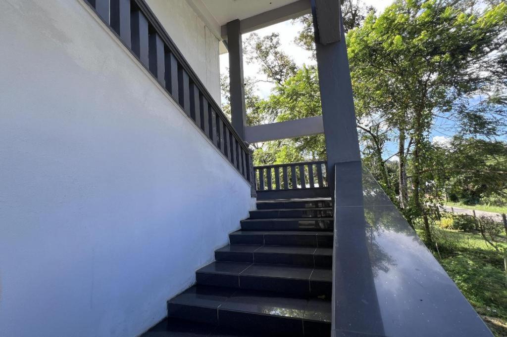 OYO 43965 Jasa Resort Sungai Lembing Exterior foto